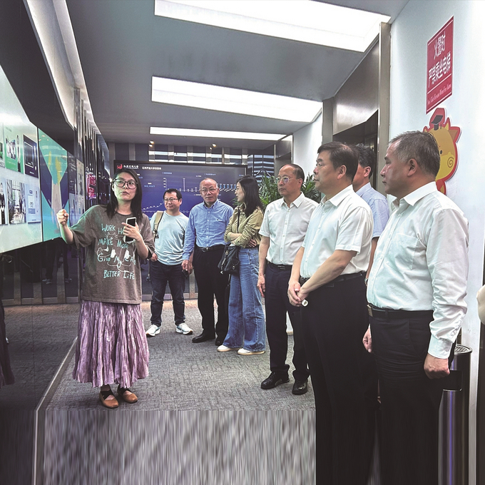 f7abaa9f-50b4-4a28-8805-b39c199a1ab2